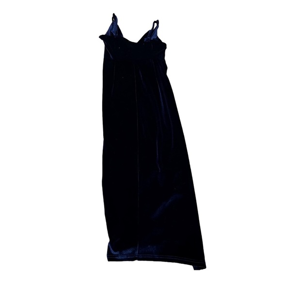 NWOT SHOWPO LOVING BLIND VELVET NAVY BLUE MIDI DRESS WITH SLIT SIZE SMALL - Picture 6 of 9